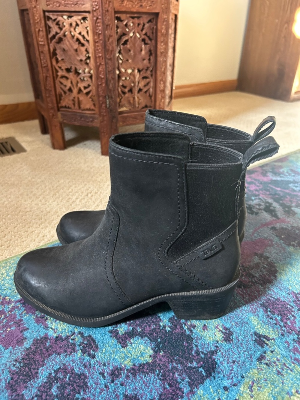 Water-resistant Black Teva Ankle Boots size 6.5 - Picture 3 of 5